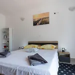 Lovely Apartment In Ploce With Wifi Lejlighed