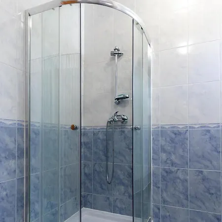 Apartment 1 Bedroom Amazing In *