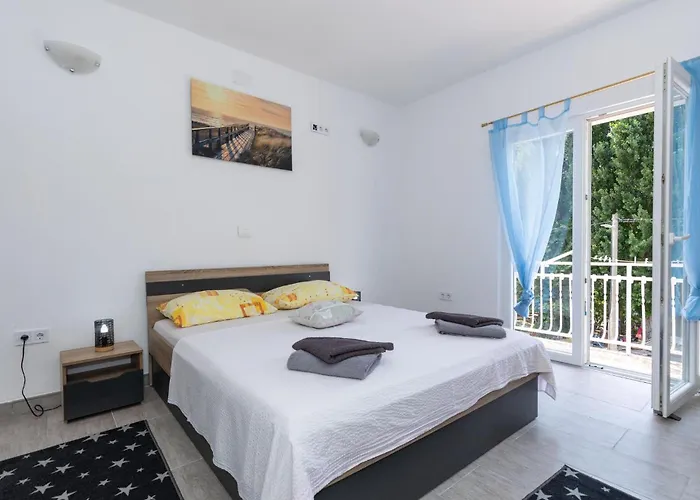 Apartment 1 Bedroom Amazing In Ploce (Dubrovnik-Neretva)