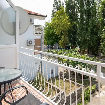 1 Bedroom Amazing In *