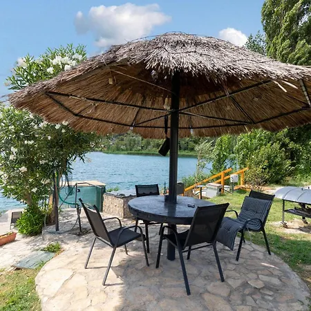 1 Bedroom Amazing In Appartamento *